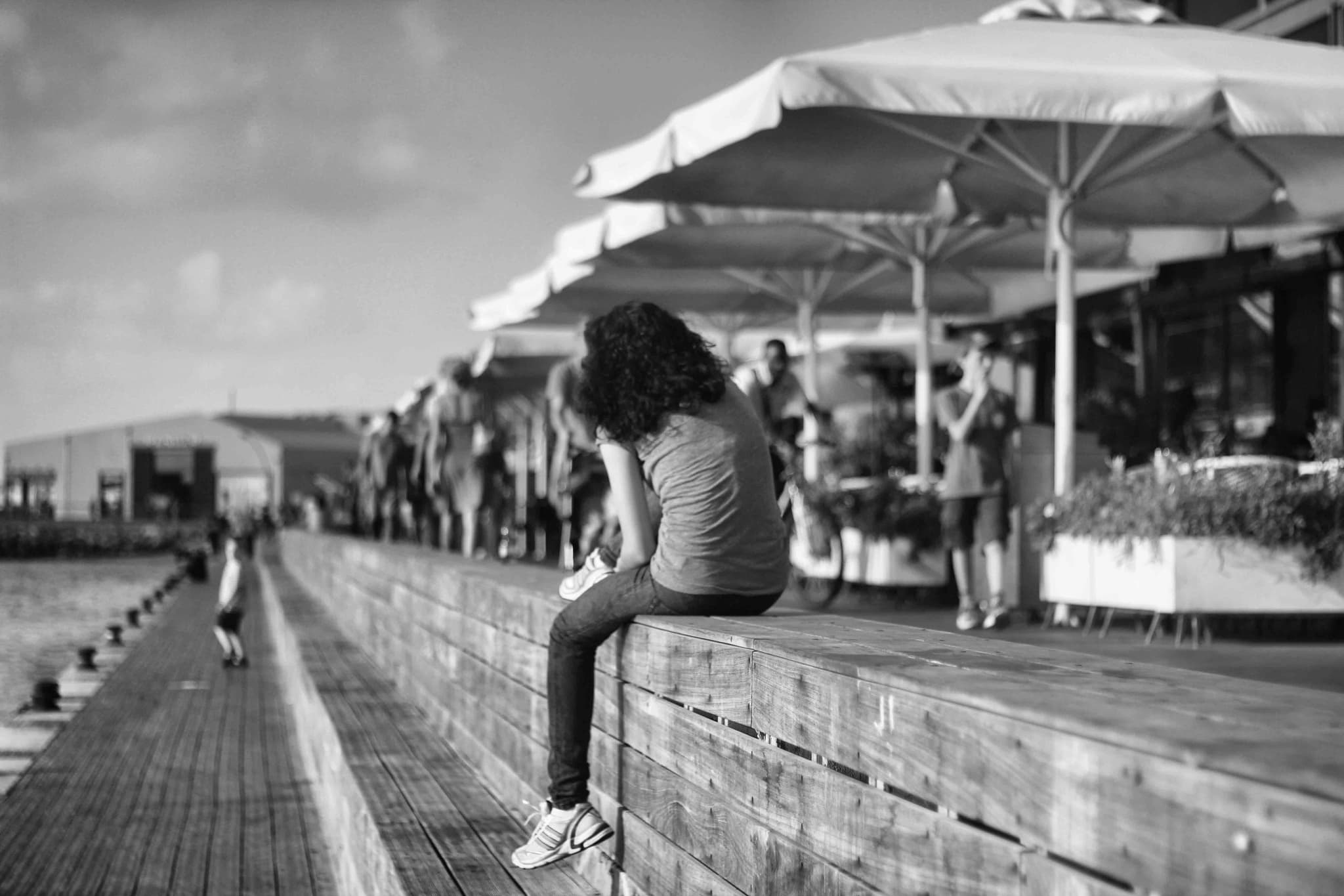 Shoulder and collarbone in dramatic light