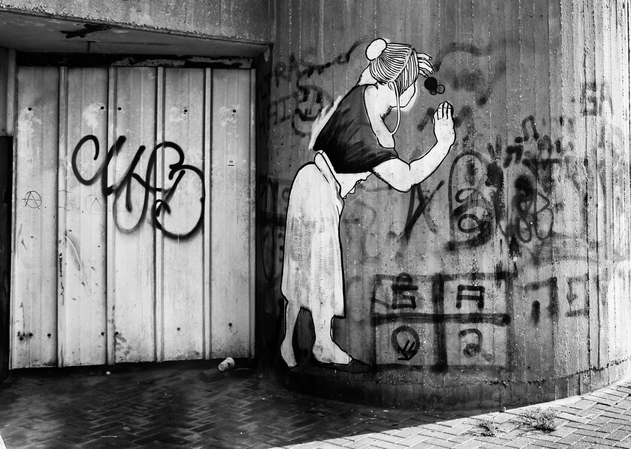 Geometric patterns of modern architecture